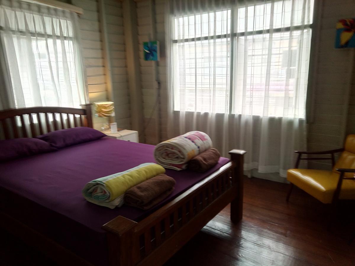 Baan Klang Soi Hotel Prachuap Khiri Khan Bagian luar foto